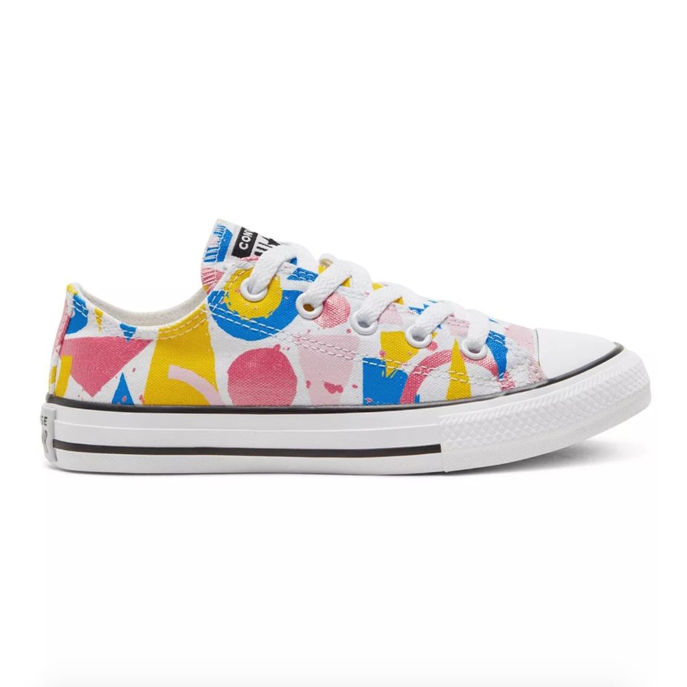 Converse Chuck Taylor All Star Low Top Shoes in 'Art Class'